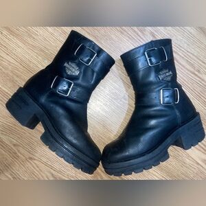 Women's Harley Davidson boots